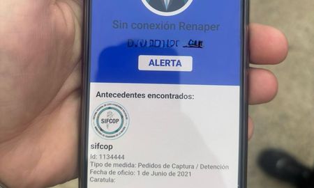 Hinchas de Rosario Central y Argentinos no podrán entrar a los estados por dos años. Hinchas de Rosario Central y Argentinos no podrán entrar a los estados por dos años.
