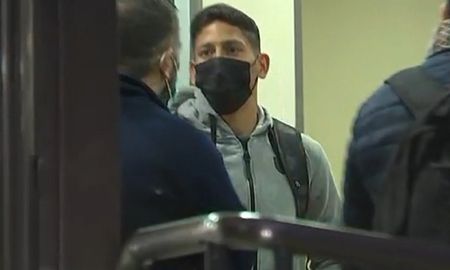 aliendro hace la revision medica para ser jugador de river plate aliendro hace la revision medica para ser jugador de river plate