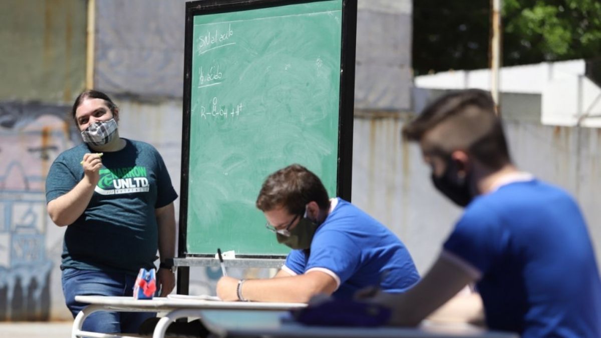 Prevén interrumpir las clases en los lugares en los que se requiera, en Buenos Aires.