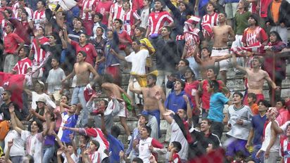 El jugador titular de Colón que miraba a Ezequiel Medrán desde la tribuna cuando era chico: 