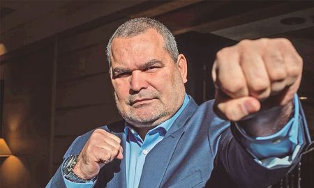 José Luis Chilavert advirtió a la Selección Argentina y dijo que debe cuidarse de la Conmebol en la final de la Copa América ante Brasil. José Luis Chilavert advirtió a la Selección Argentina y dijo que debe cuidarse de la Conmebol en la final de la Copa América ante Brasil.