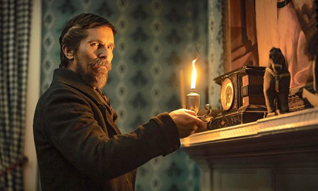 Llega a Netflix la nueva película de Christian Bale: Los Crímenes de la Academia