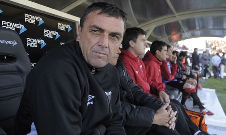 siempre con los pibes: la data sobre diego osella que acompana la ilusion del hincha de colon siempre con los pibes: la data sobre diego osella que acompana la ilusion del hincha de colon