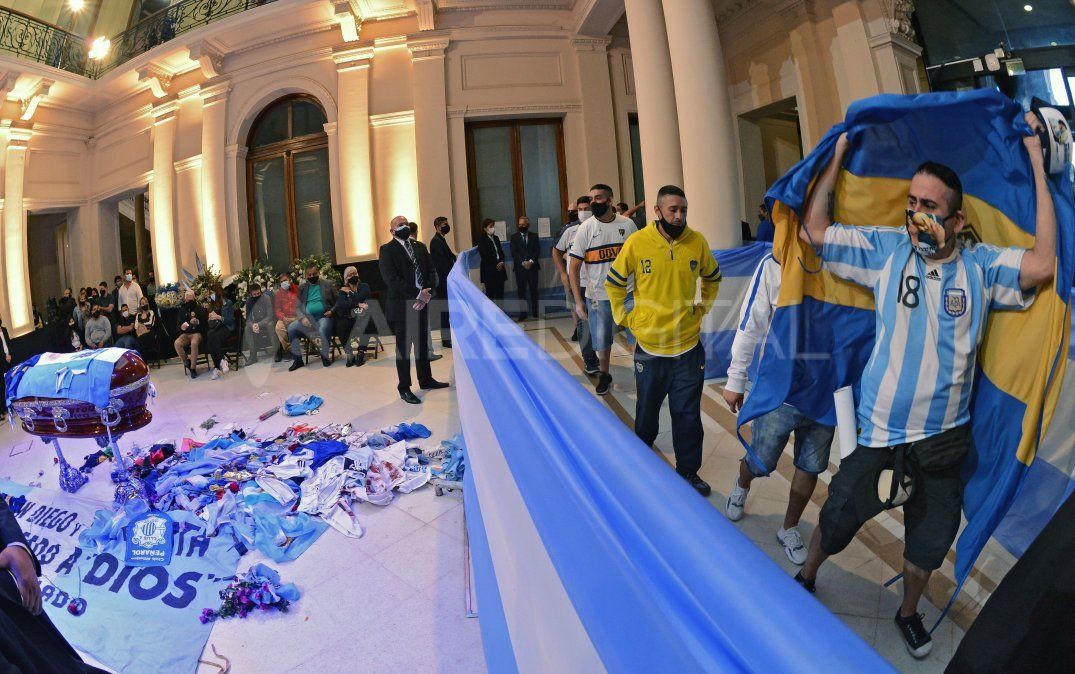 Terminó el velatorio de Maradona Terminó el velatorio de Maradona