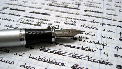 Qué puede revelar la grafología sobre tu edad y cómo envejece la escritura con el tiempo