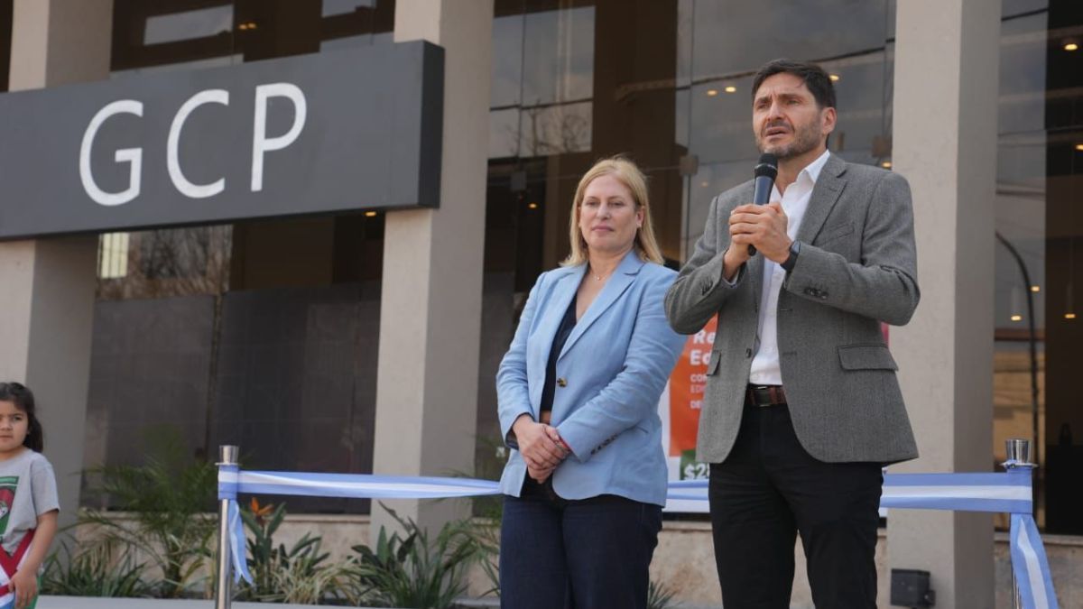 Scaglia destacó que vivimos en una provincia con orden fiscal, cuentas claras y buena administración que permite hacer obra pública. Scaglia destacó que vivimos en una provincia con orden fiscal, cuentas claras y buena administración que permite hacer obra pública.