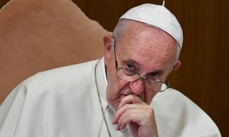 El papa Francisco condenó este domingo la violencia injustificable del asesinato de Fernando Villavicencio, el candidato presidencial de Ecuador. El papa Francisco condenó este domingo la violencia injustificable del asesinato de Fernando Villavicencio, el candidato presidencial de Ecuador.