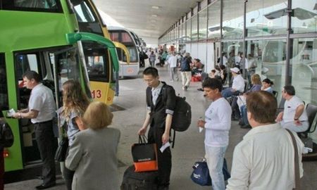 Alarma en la terminal de ómnibus de Rosario por un repatriado de Perú con coronavirus Alarma en la terminal de ómnibus de Rosario por un repatriado de Perú con coronavirus