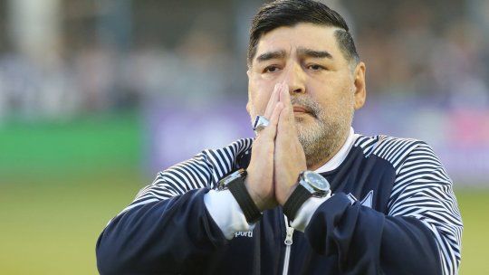 La justicia ordenó periciar los celulares iPhone secuestrados en el country de Tigre, donde falleció Diergo Armando Maradona.