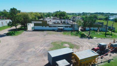 La fábrica de baterías Nesaglo cerró en 2017 y dejó un grave pasivo ambiental en la ciudad de Ceres.