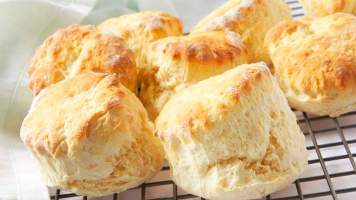 Mauricio Asta enseñó su receta para hacer los mejores scones de queso y pera en casa. Mauricio Asta enseñó su receta para hacer los mejores scones de queso y pera en casa.