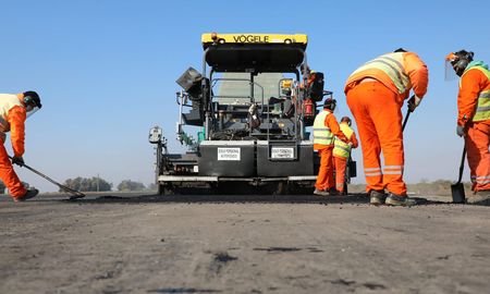 Los trabajos que van desde el km 0 hasta el km 6,5 de la ruta provincial N° 1 finalizarían a fines de agosto. Los trabajos que van desde el km 0 hasta el km 6,5 de la ruta provincial N° 1 finalizarían a fines de agosto.