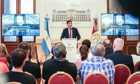 “Cada inversión que hacemos para organizar eventos o desarrollar infraestructura, responde a la convicción de que Santa Fe está dando vuelta la página”, afirmó el gobernador Maximiliano Pullaro, al destacar el rol de estas políticas en la integración y el desarrollo de los jóvenes. “Cada inversión que hacemos para organizar eventos o desarrollar infraestructura, responde a la convicción de que Santa Fe está dando vuelta la página”, afirmó el gobernador Maximiliano Pullaro, al destacar el rol de estas políticas en la integración y el desarrollo de los jóvenes.
