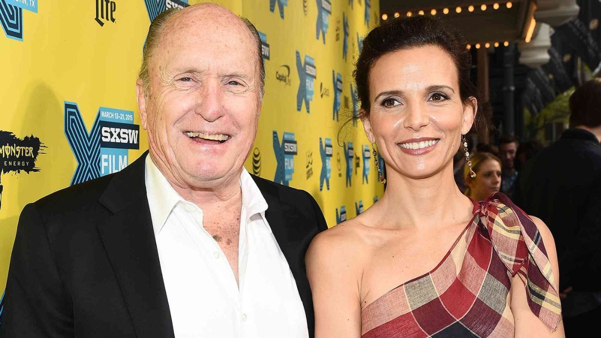 El actor Robert Duvall junto a su esposa Luciana Pedraza, quien lo introdujo en las costumbres salte&ntilde;as.