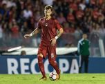 La deuda que Independiente mantiene con Fernando Amorebieta le impedirá incorporar jugadores si no la cancela en el corto plazo.