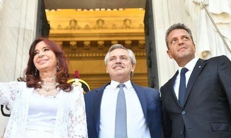 Aire de Santa Fe | Cristina Fernández Alberto Fernández y Sergio Massa2.jpg