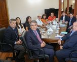 La paritaria central está encabezada por los ministros Pablo Olivares y Fabián Bastía.