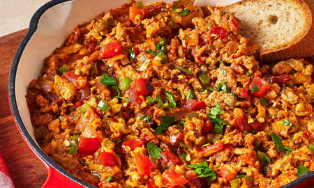 Menemen: la receta fácil y económica para hacer con ingredientes sencillos Menemen: la receta fácil y económica para hacer con ingredientes sencillos