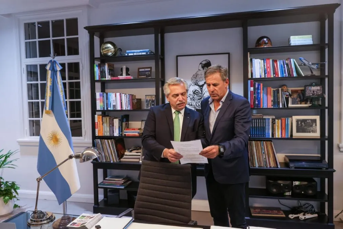 La reunión del intendente de Santa Fe con el presidente de la Nación duró algo más de una hora.