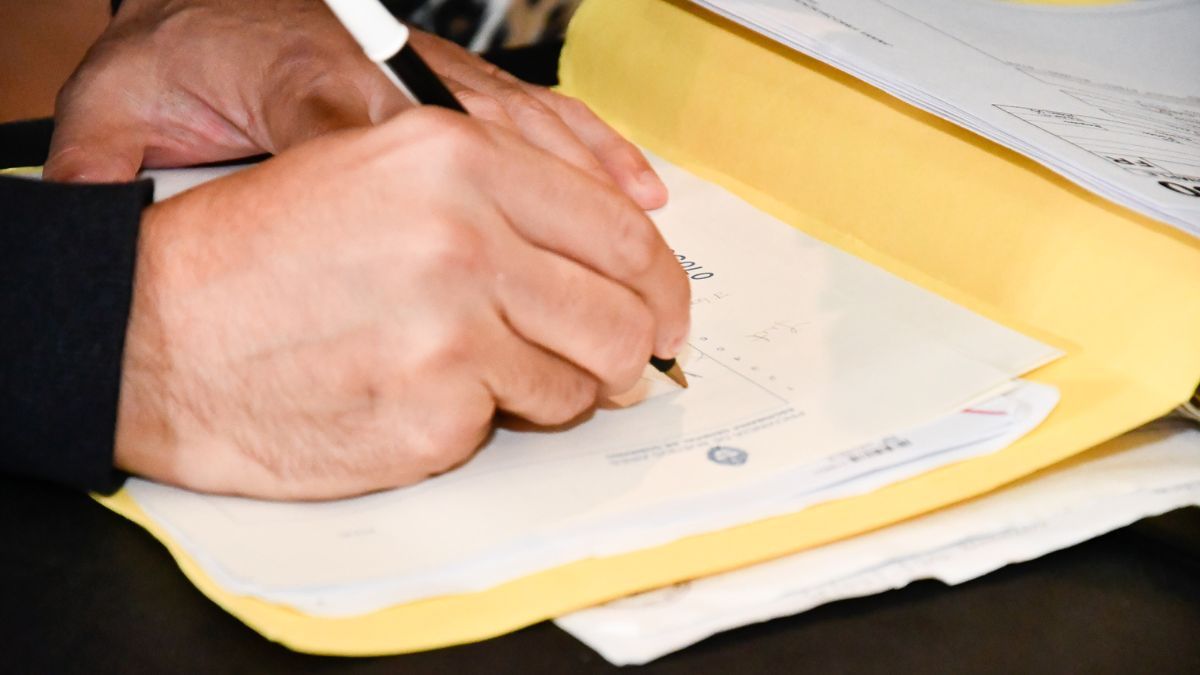 Las autoridades explicaron que se trata de una nueva política pública orientada a municipios con el objetivo de garantizar el acceso a la escritura.