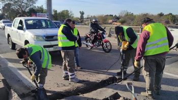Ruta nacional 168: continúan los arreglos en las juntas de los puentes aliviadores
