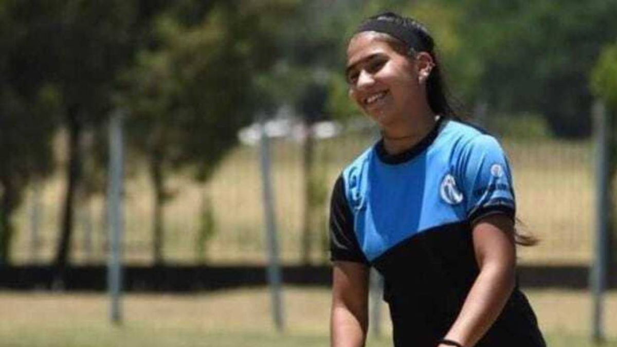 La joven viajaba con parte del plantel en un automóvil que chocó en la ruta 9.