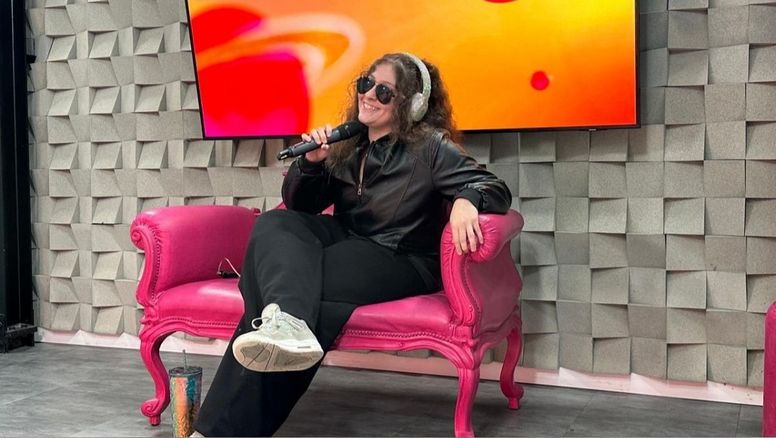 Anat volvió a desplegar su música en vivo y reafirmó su camino con una nueva presentación en vivo