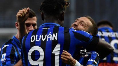 Atalanta visita a Milan y podría quedar a pasitos de la Juventus
