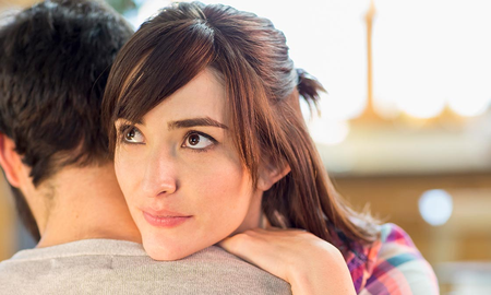Mujer confesó que, para poder estar con su amante, le regaló a su marido entradas para el Mundial Mujer confesó que, para poder estar con su amante, le regaló a su marido entradas para el Mundial