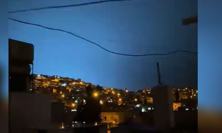 ¿Por qué se vieron luces azules en el cielo de Turquía durante el terremoto? ¿Por qué se vieron luces azules en el cielo de Turquía durante el terremoto?