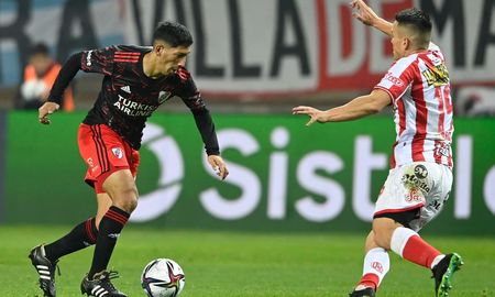 La verdad que uno termina muy cansado los partidos, porque el ritmo al que se juega en este equipo no es sencillo de sostener, admitió Aliendro. La verdad que uno termina muy cansado los partidos, porque el ritmo al que se juega en este equipo no es sencillo de sostener, admitió Aliendro.