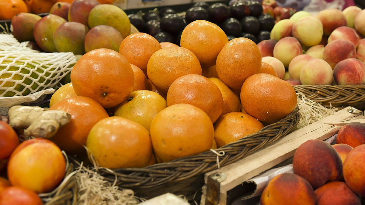 En el 2017, el abogado Enrique Zárate coordinó un estudio que detectó la presencia de agroquímicos en las frutas y hortalizas que se venden en las verdulerías de Rosario.