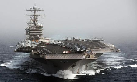 Trump podría ordenar que el portaaviones USS Abraham Lincoln viaje hacia el Caribe. Foto: Agencia NA/Redes. Trump podría ordenar que el portaaviones USS Abraham Lincoln viaje hacia el Caribe. Foto: Agencia NA/Redes.