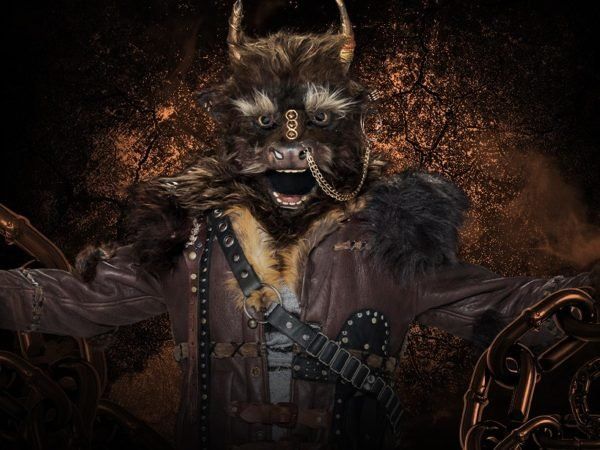 Minotauro ¡es Alan de Magneto! en ¿Quién es la Máscara?