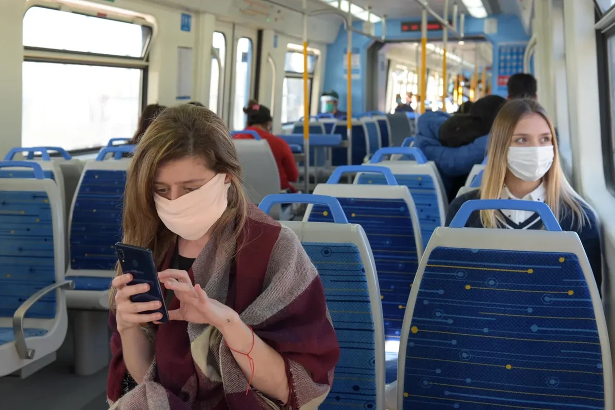 La Administración Nacional de Laboratorios e Institutos de Salud (ANLIS) Dr. Carlos G. Malbrán confirmó este viernes la detección de tres casos de influenza A (H3N2) correspondientes al subclado K en el país.