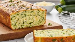 altText(Zapallito, queso y huevo: el budín salado que se hace sin harina)}