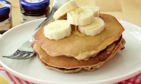 Es una opción ideal para quienes buscan un desayuno rápido, proteico y sin harinas refinadas. Es una opción ideal para quienes buscan un desayuno rápido, proteico y sin harinas refinadas.
