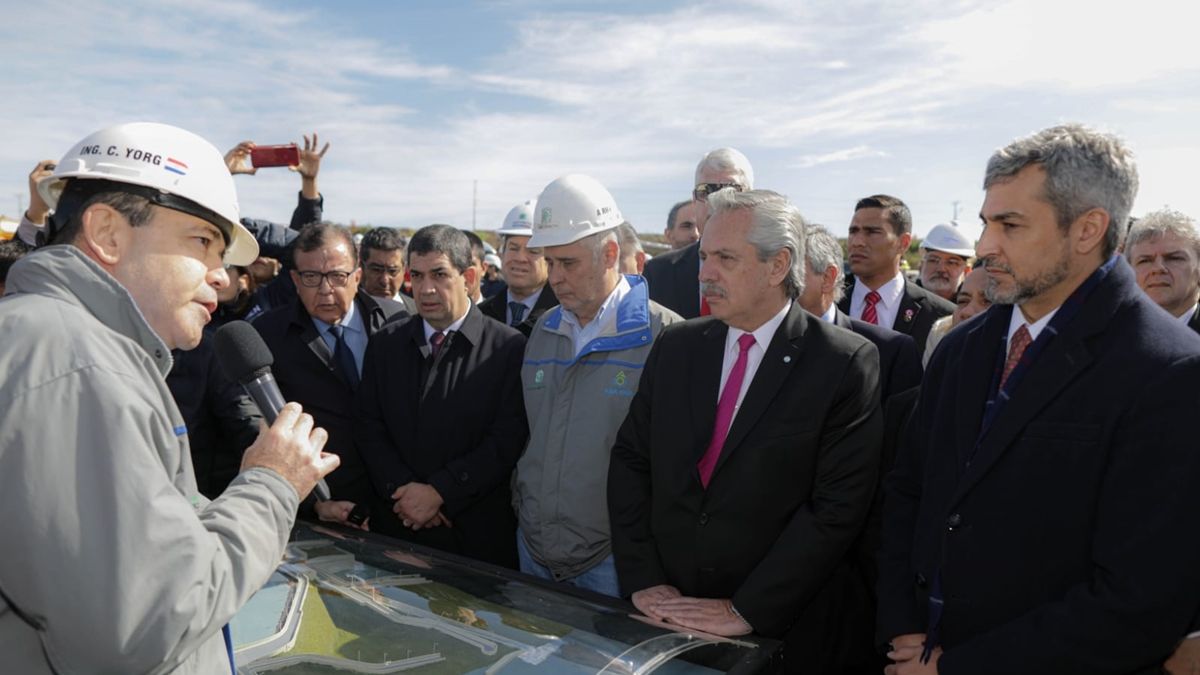 Fernández destacó la importancia de “trabajar mucho más juntos en el Mercosur y de ese modo unirnos para poder llegar al mundo”.