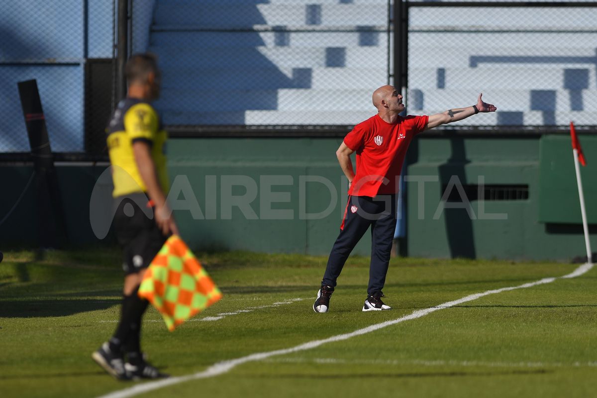 Sebastián Méndez opinó sobre los reclamos de los hinchas de Unión que reclaman por los malos resultados en las últimas semanas.