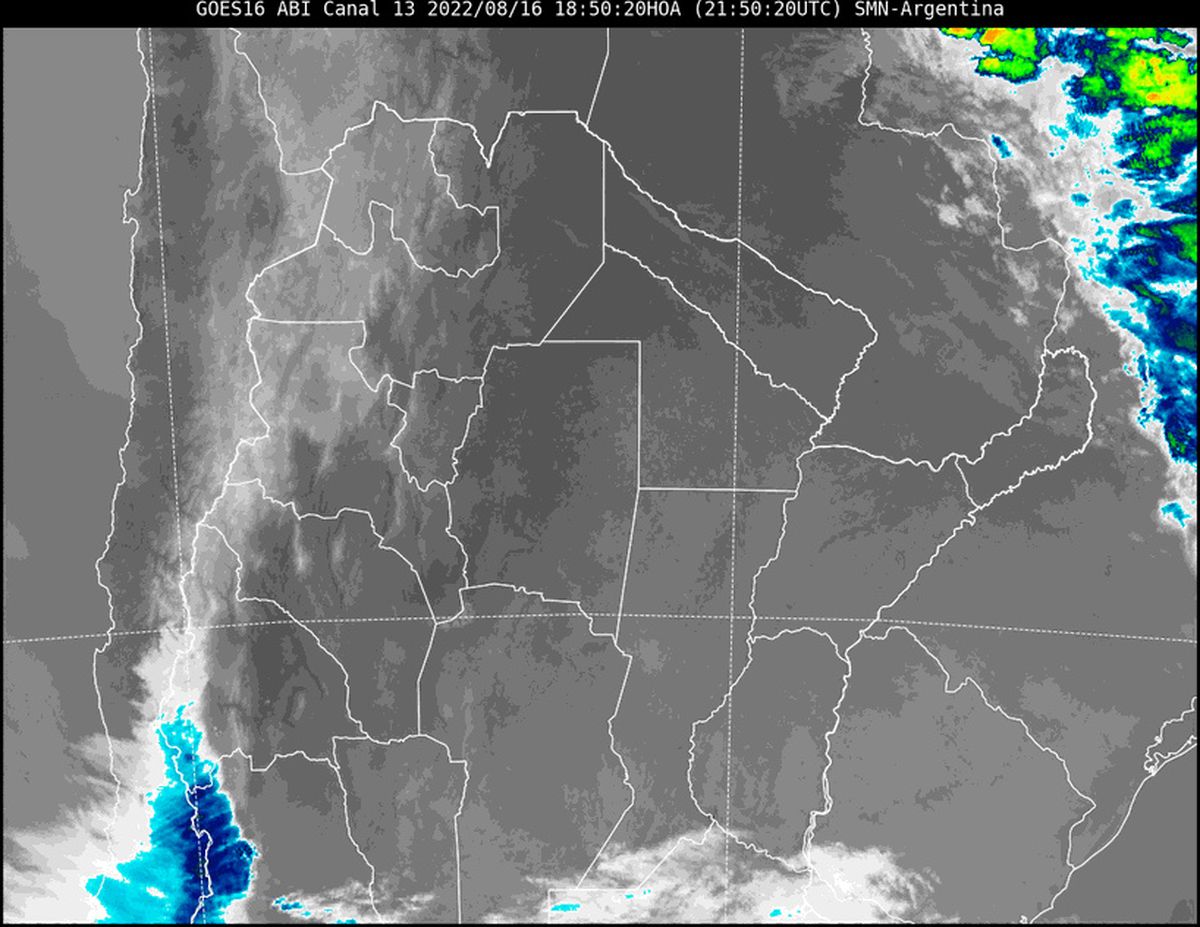 En la imagen satelital se observa que continúa el cielo despejado en esta zona, pero el sur de la provincia ya tiene ingreso de nubosidad.