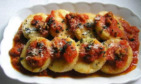 Ñoquis a la Romana: la receta italiana de sémola que conquista paladares