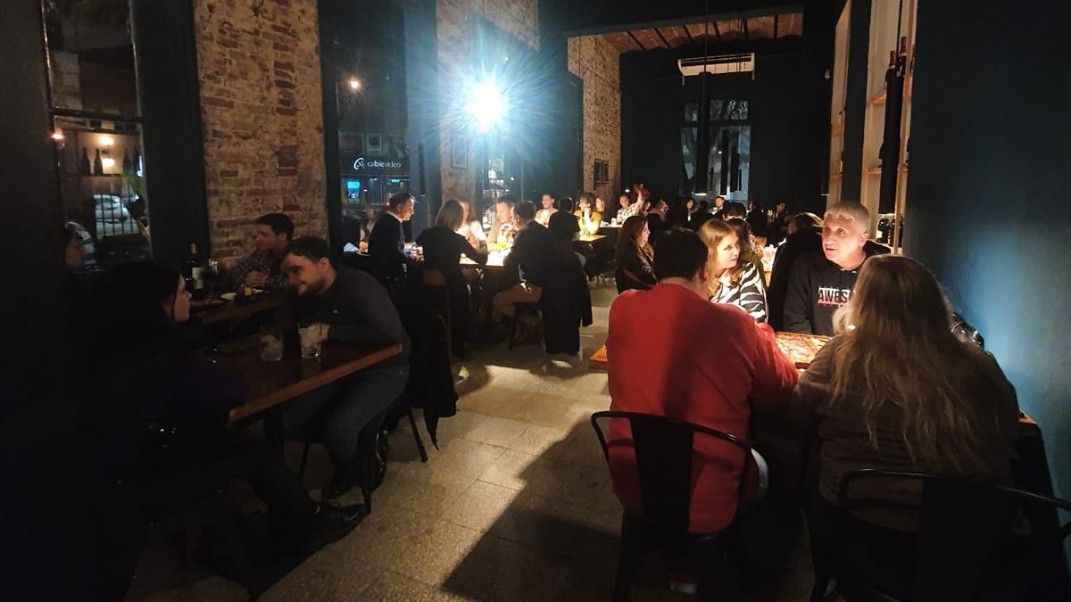 Dr. Jekyll funciona en Santa Fe desde octubre del 2020 y su nuevo local se encuentra en barrio Candioti. Dr. Jekyll funciona en Santa Fe desde octubre del 2020 y su nuevo local se encuentra en barrio Candioti.