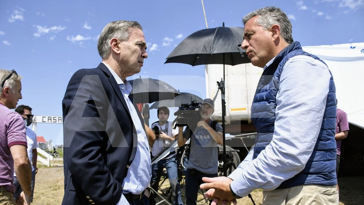 Miguel Ángel Pichetto junto a Luis Miguel Etchevehere.