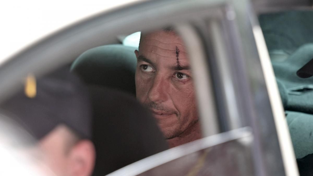 La agresión ocurrió el domingo 10 de diciembre, durante la jornada de asunción de Milei. La agresión ocurrió el domingo 10 de diciembre, durante la jornada de asunción de Milei.