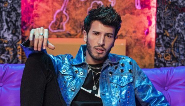 Sebastian Yatra triunfa en México y graba con Juanes