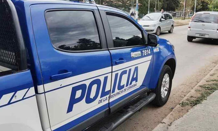 La Policía de Córdoba analiza si se trató de un crimen o de una bala perdida.
