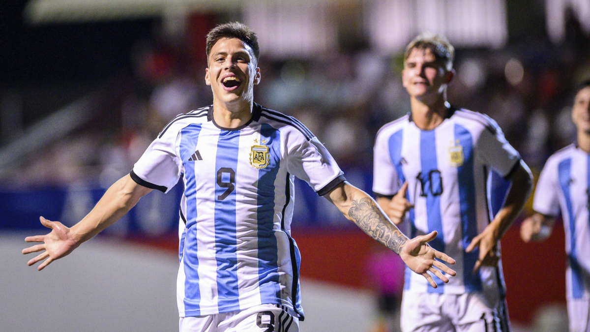 Javier Mascherano tiene en su cabeza el equipo que debutará en el Mundial de Fútbol que se llevará a cabo en nuestro país.