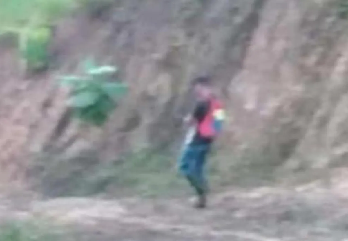 Fotografía enviada por Karina a su familia momentos antes de su muerte.