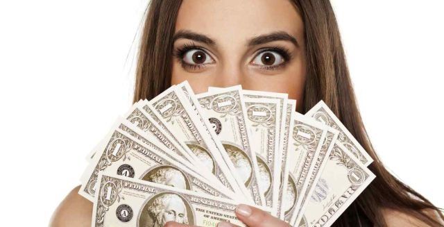 Cómo ordenar tu billetera para que no te falte dinero