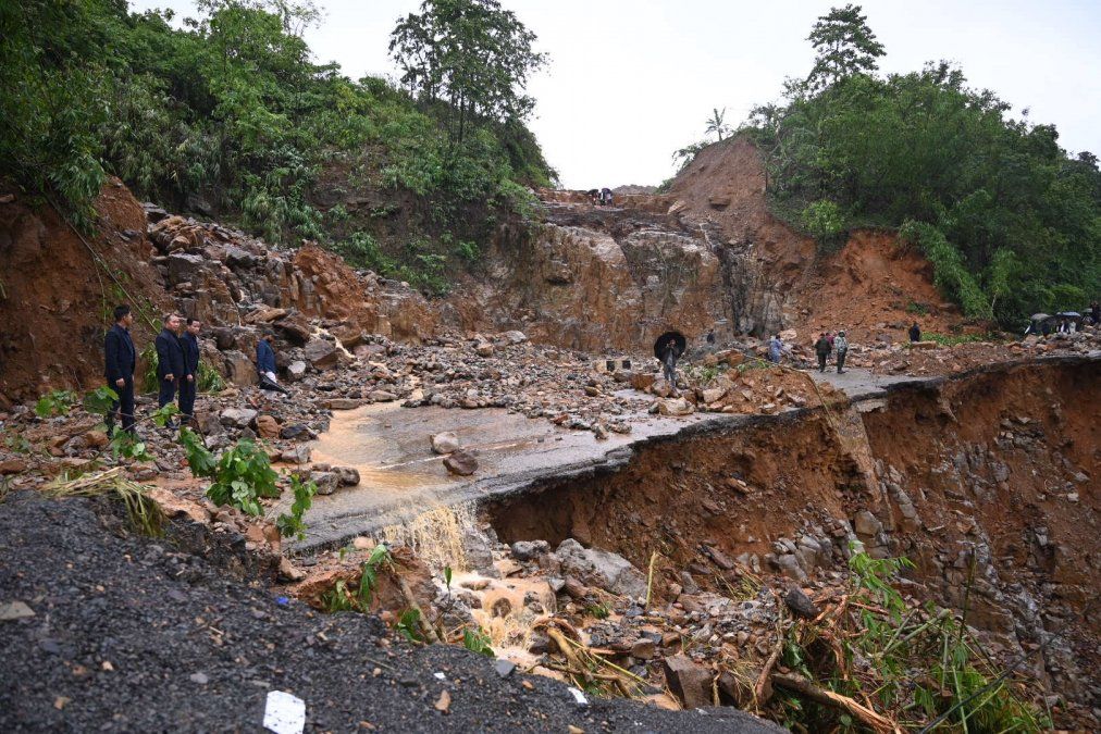 India: un alud mató al menos a siete personas y hay decenas de desaparecidos.